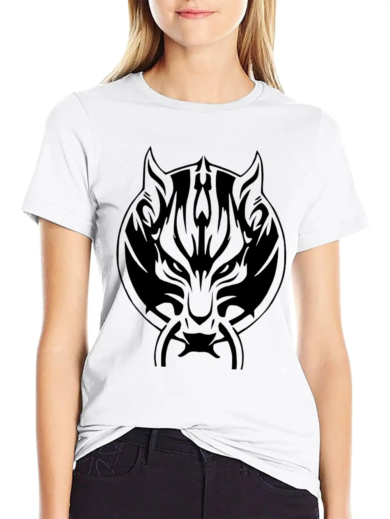 Wolf 8 Casual Graphic T-Shirt – Simple And Comfortable Daily Wear