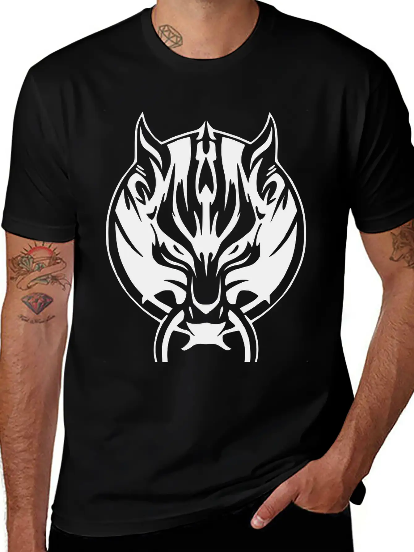 Wolf 8 Casual Graphic T-Shirt – Simple And Comfortable Daily Wear