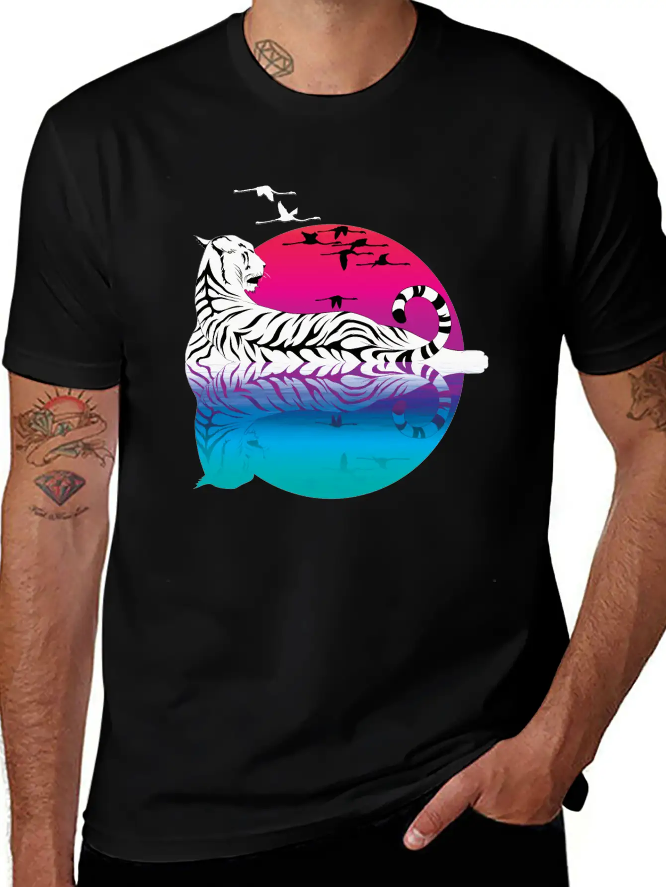 White Tiger Casual Graphic T-Shirt – Simple And Comfortable Daily Wear